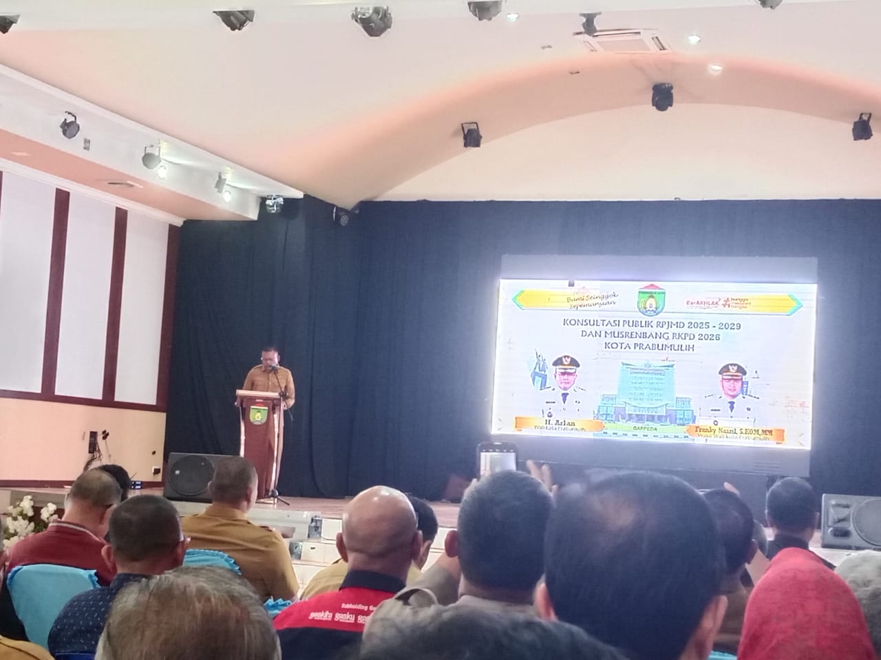 Acara Konsultasi Publik RPJMD 2025 dibuka langsung oleh Walikota Prabumulih di Gedung Kesenian Rumah Dinas Walikota Prabumulih 