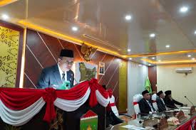 Walikota Arlan menyampaikan apresiasi kepada seluruh tamu undangan serta mengajak seluruh elemen masyarakat untuk bersatu dalam membangun kota