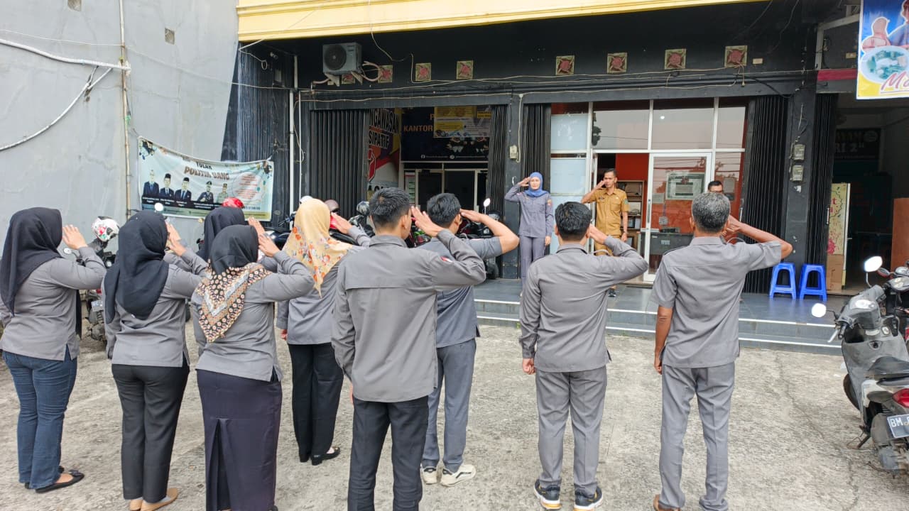 Ketua KIP Sumsel, Jhoemarthine Chandra, menyampaikan bahwa proses penilaian dilakukan secara komprehensif, meliputi aspek digitalisasi informasi, kualitas layanan informasi publik, komitmen organisasi, hingga sarana dan prasarana pendukung, termasuk akses bagi kelompok disabilitas.