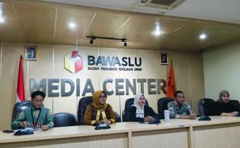Fokus ke depan Humas Bawaslu Prabumulih adalah penguatan kapasitas SDM kehumasan di tengah generasi milenial dan Gen-Z, pemanfaatan teknologi, serta pengembangan strategi konten yang berbasis data dan inklusif