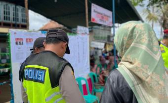  Peran dan tugas tanggung jawab pun dibagi secara beragam, mulai dari staf yang menginputkan data ke komputer secara digital, staf yang membacakan dokumen asli untuk diinput, staf yang meneliti berkas apapah dapat dibaca atau tidak, serta staf yang mencatat kejadian yang ditemukan dalam dokumen tersebut.  Inputan data hasil yang mereka masukkan mulai dari jumlah perolehan suara Presiden dan Wakil Presiden, Anggota DPRD Kota Prabumulih, Anggota DPRD Provinsi Sumatera Selatan, Anggota DPR RI, dan Anggota DPD 